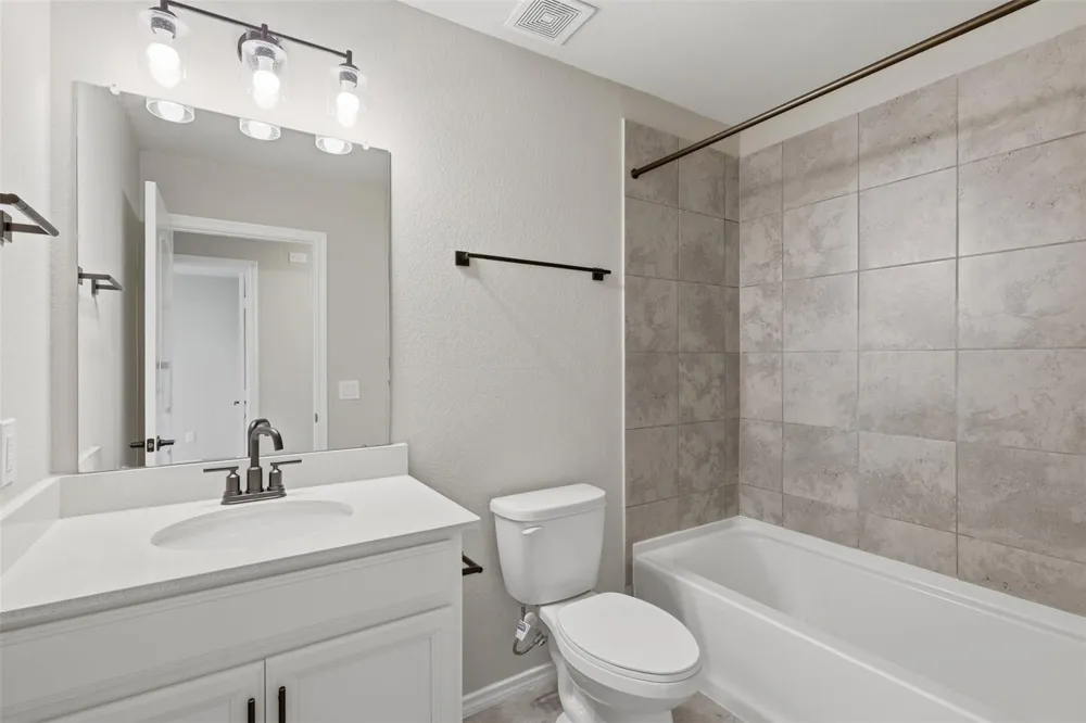 4028 Starbright Street Houston, TX 77018