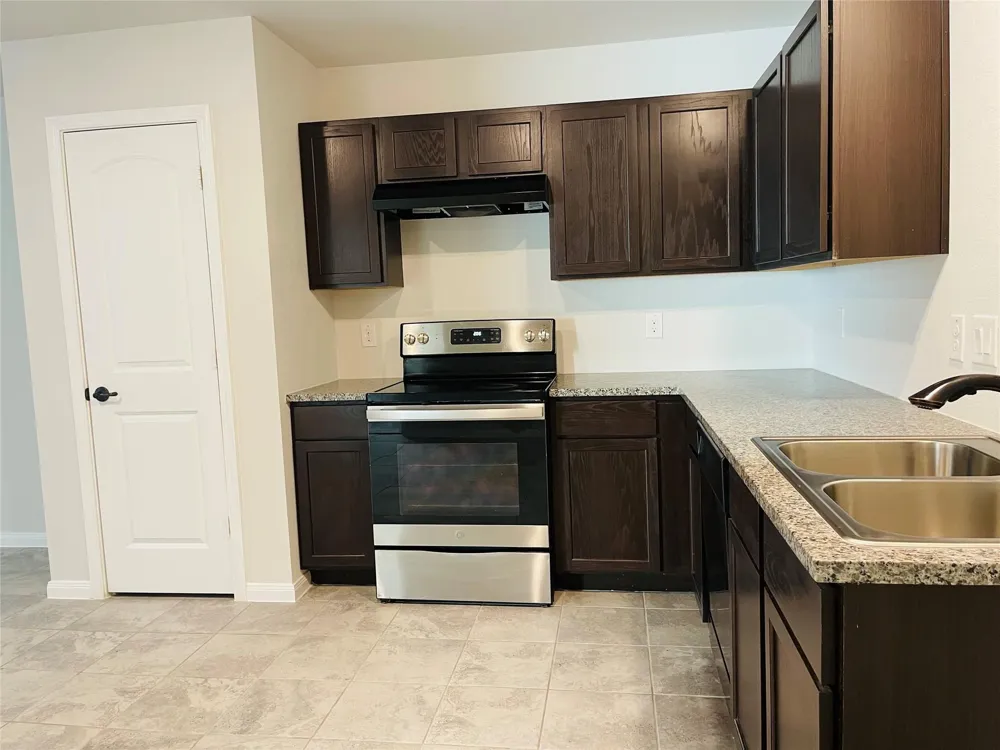 15504 Big Bow Bend Willis, TX 77378