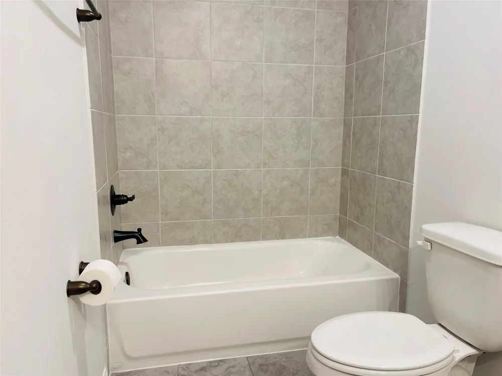 15504 Big Bow Bend Willis, TX 77378