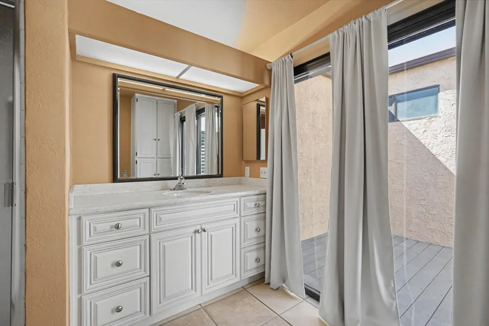 36075 Paseo Circulo W Cathedral City, CA 92234