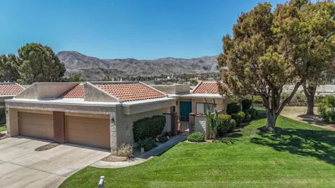 36075 Paseo Circulo W