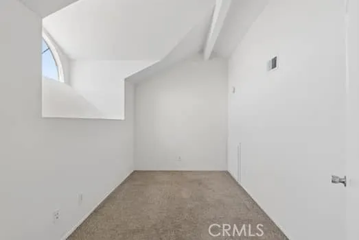 18215 Flynn #124 Canyon Country, CA 91387