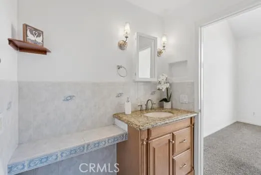 18215 Flynn #124 Canyon Country, CA 91387
