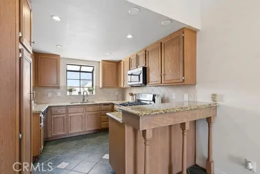 18215 Flynn #124 Canyon Country, CA 91387
