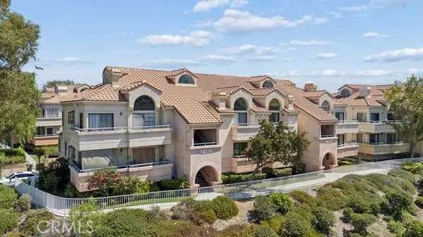 18215 Flynn #124 Canyon Country, CA 91387