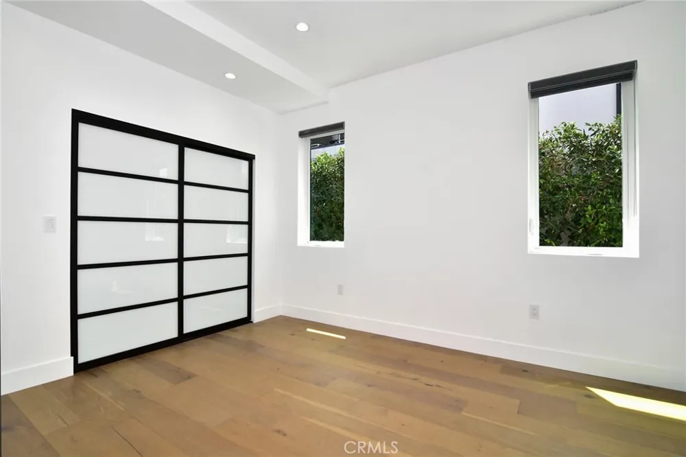 4829 Saloma Avenue Sherman Oaks, CA 91403