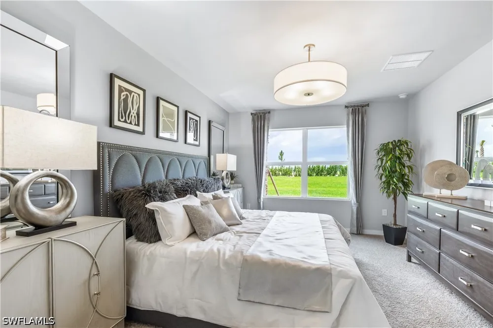 SHADE TREE LOOP Punta Gorda, FL 33982
