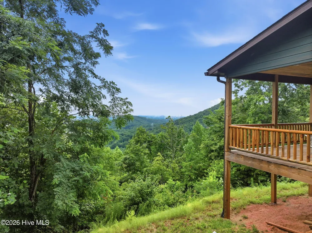 552 Our Drive Hayesville, NC 28904
