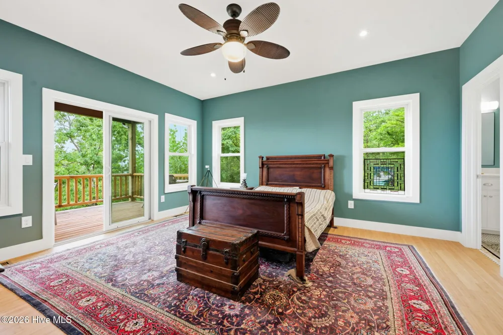 552 Our Drive Hayesville, NC 28904