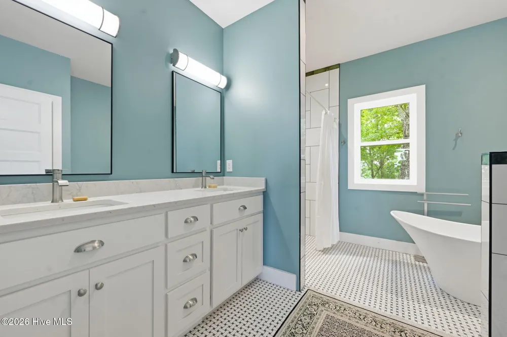 552 Our Drive Hayesville, NC 28904