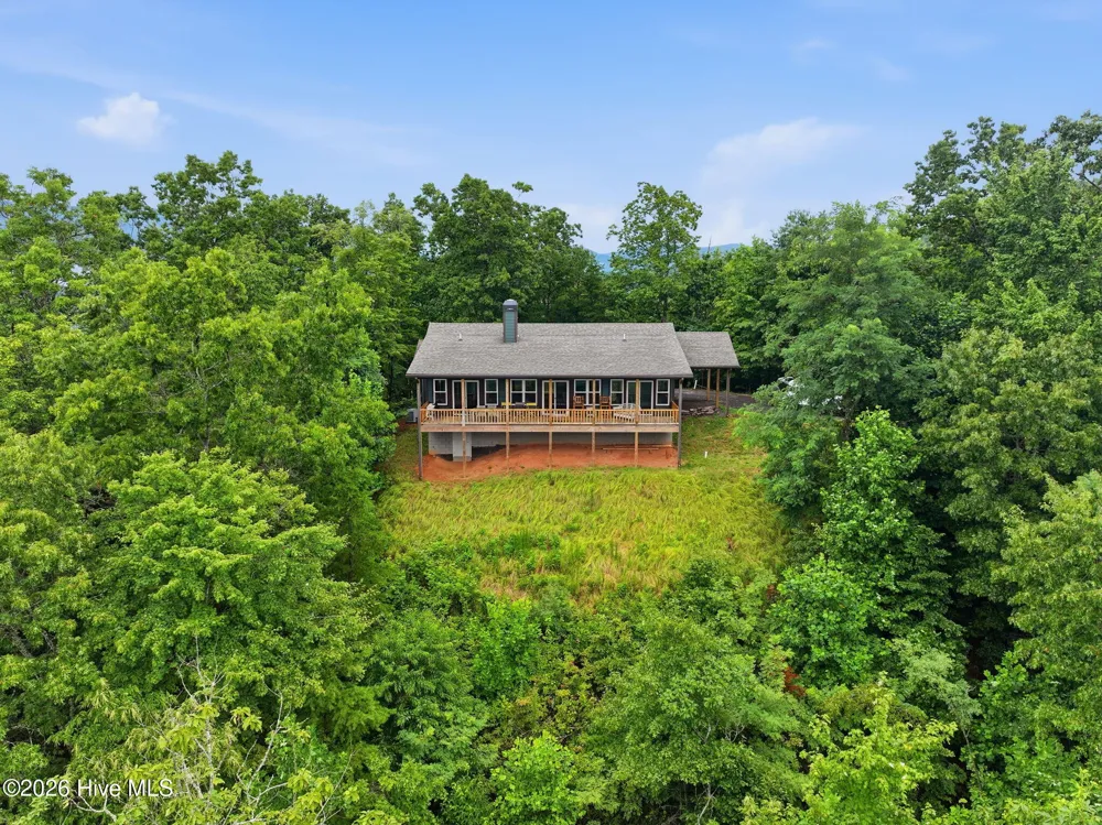 552 Our Drive Hayesville, NC 28904