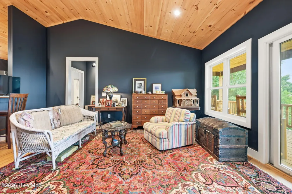 552 Our Drive Hayesville, NC 28904