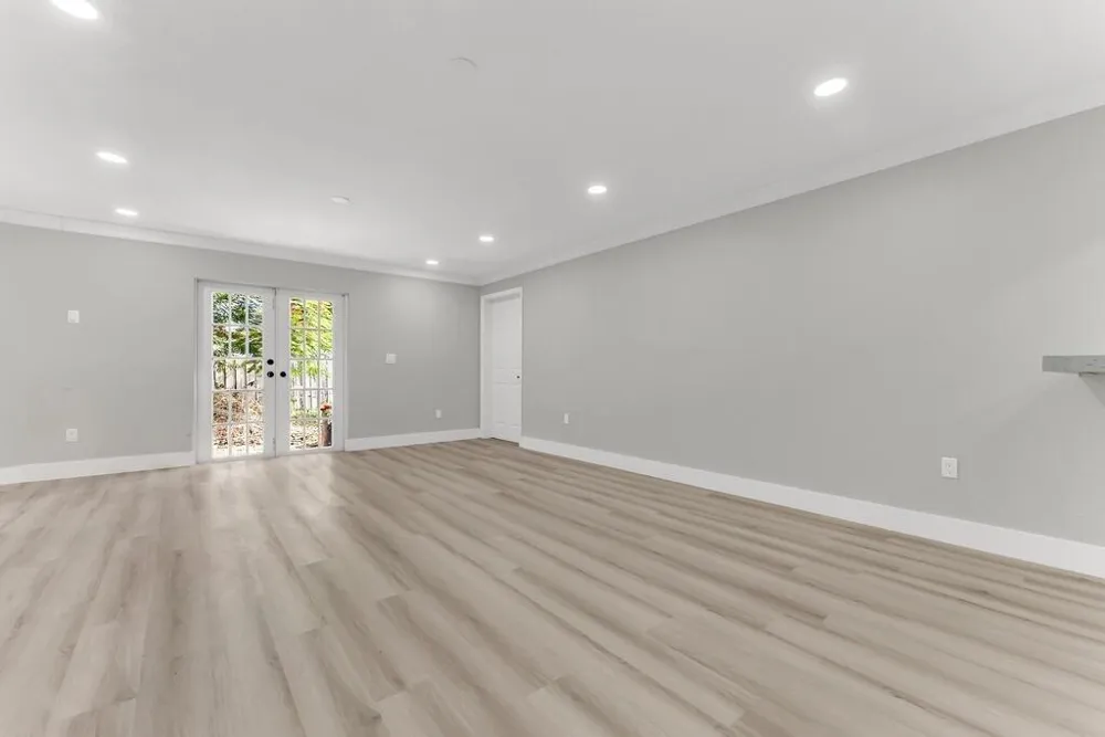 181 NE 51ST STREET Oakland Park, FL 33334
