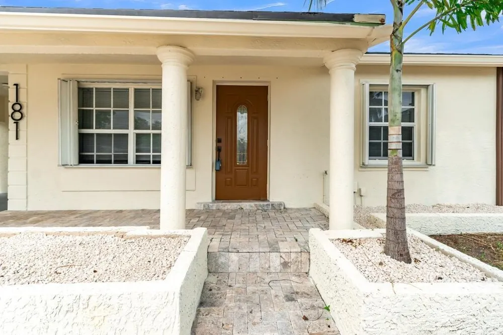 181 NE 51ST STREET Oakland Park, FL 33334