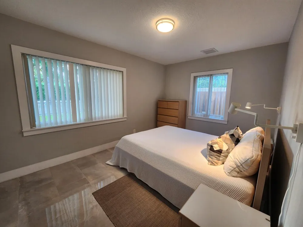1006 SE 4th Street Boynton Beach, FL 33435