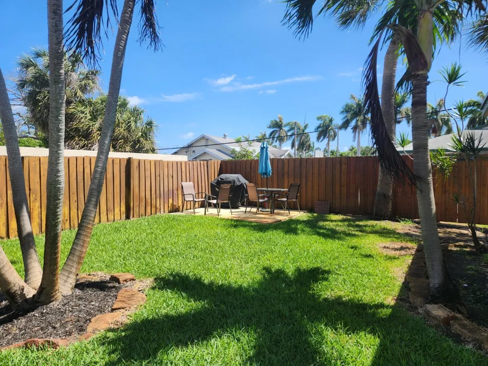 1006 SE 4th Street Boynton Beach, FL 33435