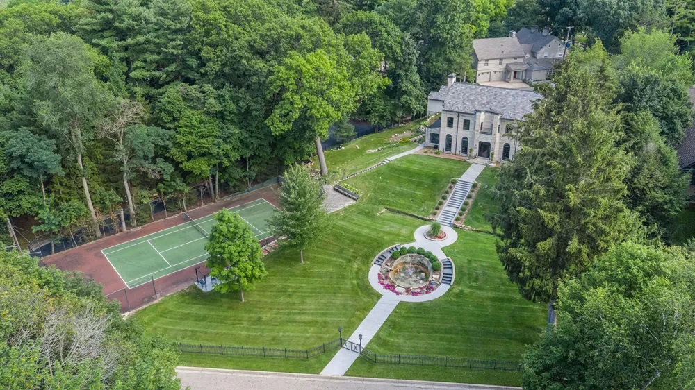1405 Long Road Kalamazoo, MI 49008