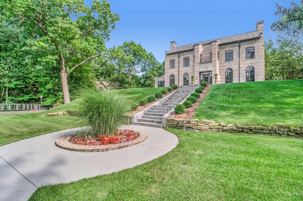 1405 Long Road Kalamazoo, MI 49008