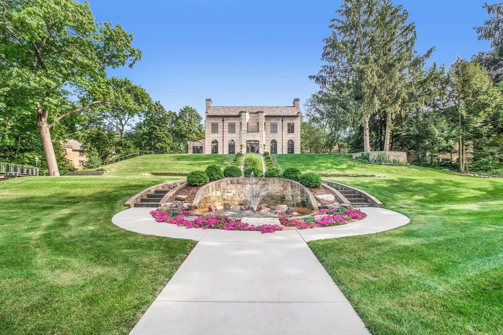 1405 Long Road Kalamazoo, MI 49008