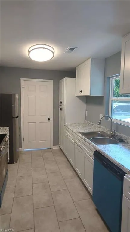 210 Dickson Street Laurinburg, NC 28352