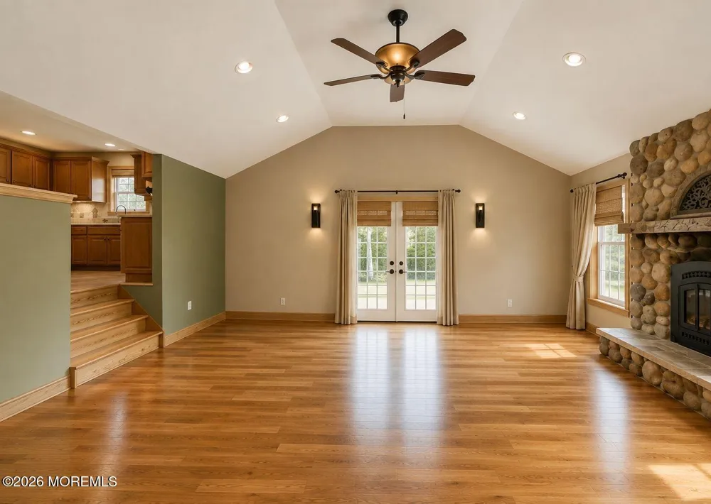 31 Oakland Drive Jackson, NJ 08527