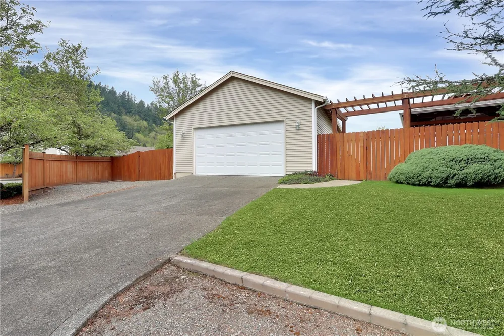 13714 143rd Avenue E Orting, WA 98360