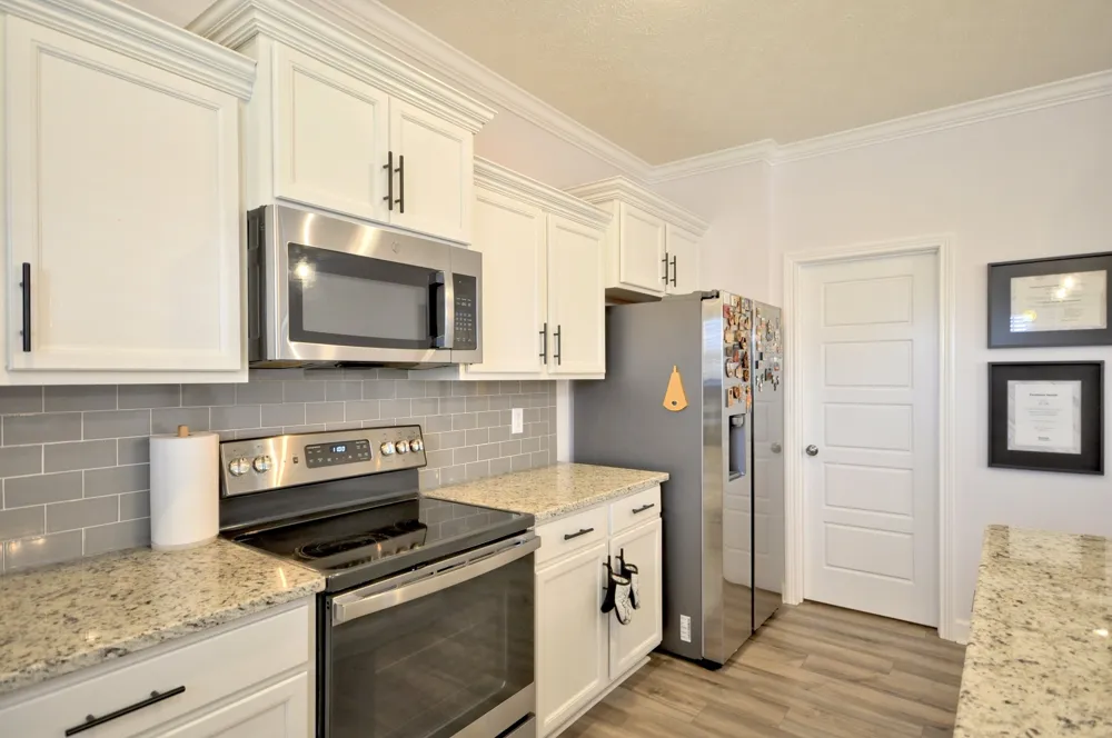 279 Bluebriar Trce Clarksville, TN 37043