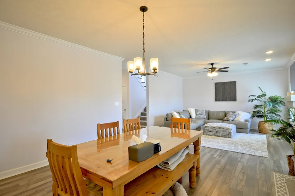 279 Bluebriar Trce Clarksville, TN 37043
