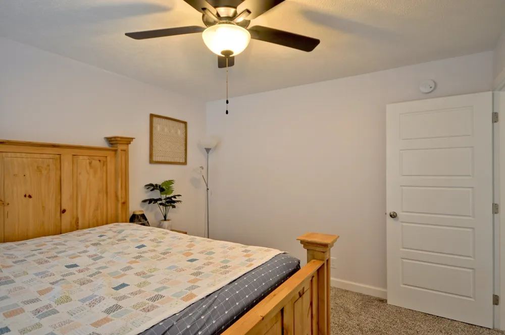 279 Bluebriar Trce Clarksville, TN 37043
