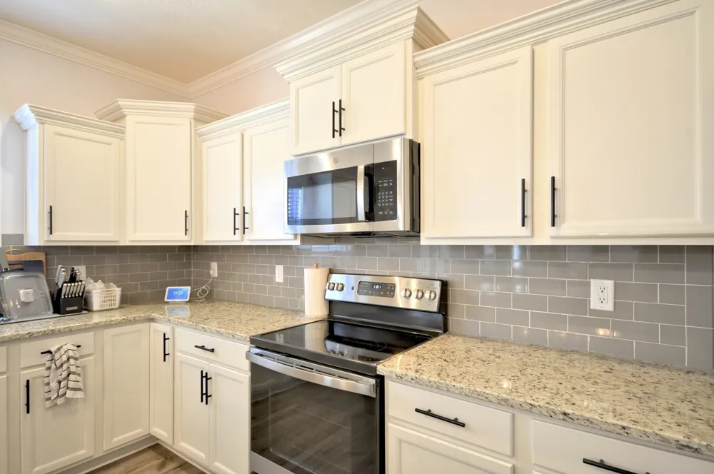 279 Bluebriar Trce Clarksville, TN 37043