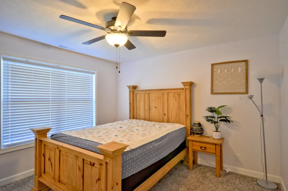 279 Bluebriar Trce Clarksville, TN 37043