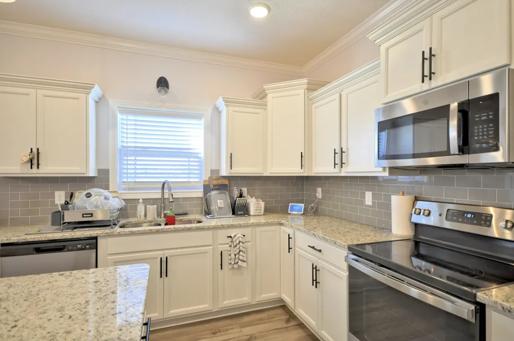 279 Bluebriar Trce Clarksville, TN 37043