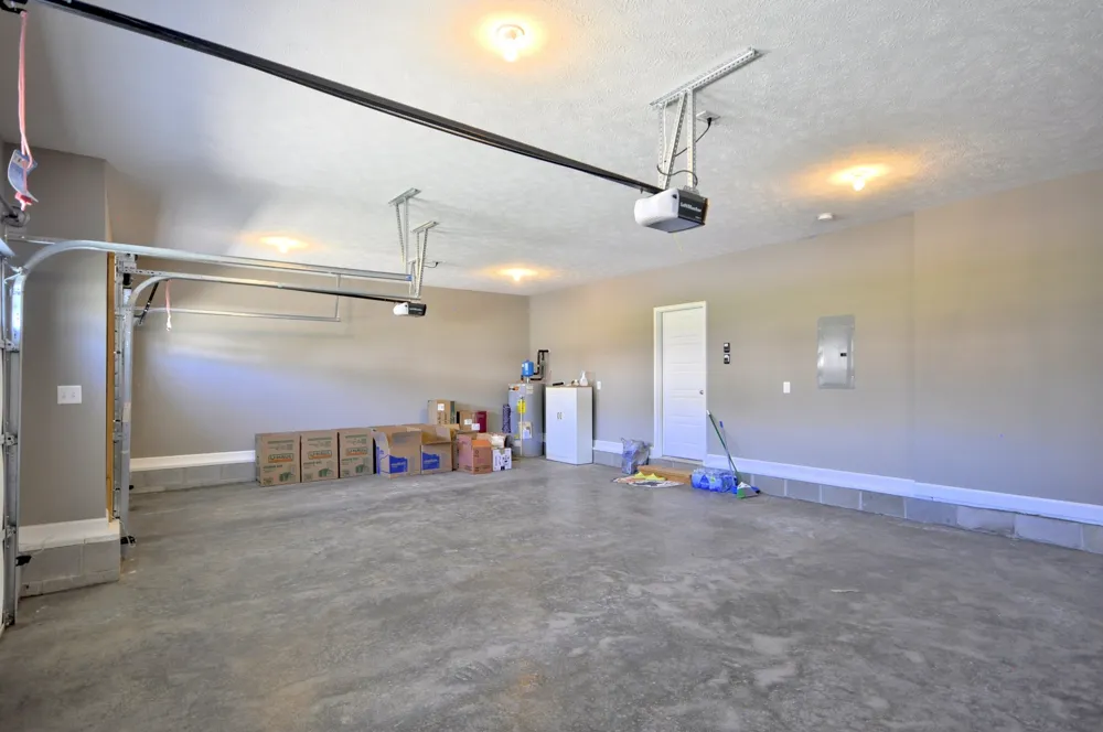 279 Bluebriar Trce Clarksville, TN 37043
