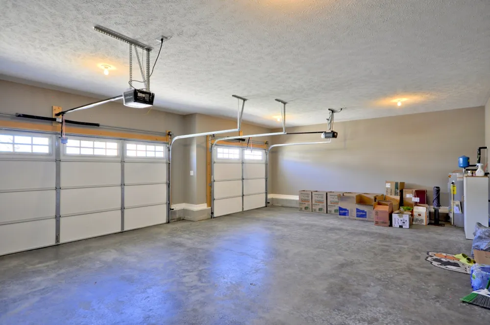 279 Bluebriar Trce Clarksville, TN 37043