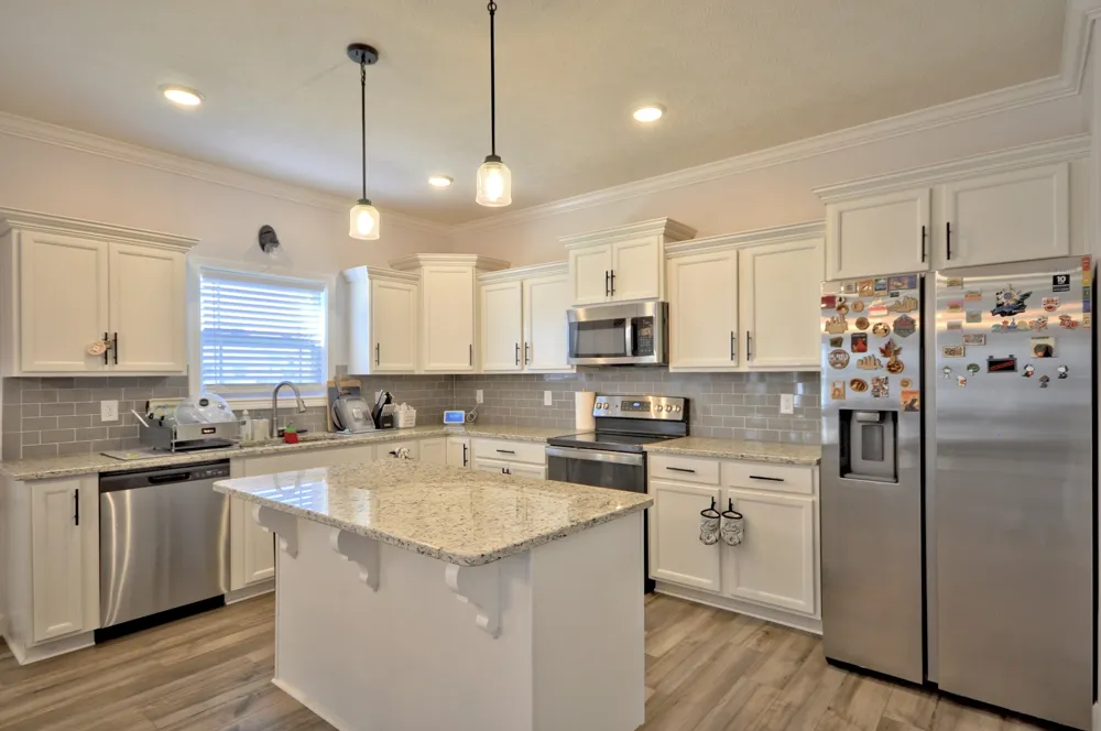 279 Bluebriar Trce Clarksville, TN 37043