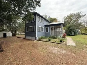 814 E INDIANA AVENUE Deland, FL 32724
