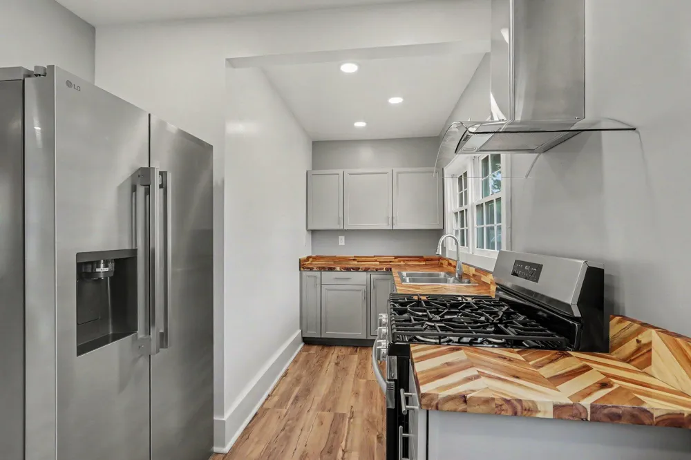 1719 Palmer Avenue Kalamazoo City, MI 49001