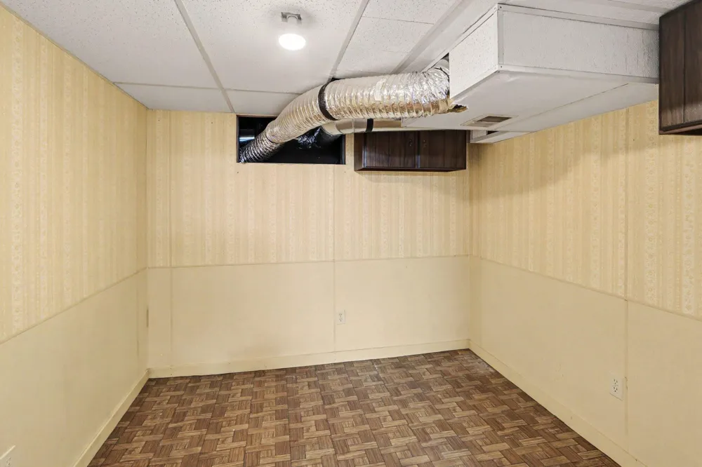 1719 Palmer Avenue Kalamazoo City, MI 49001
