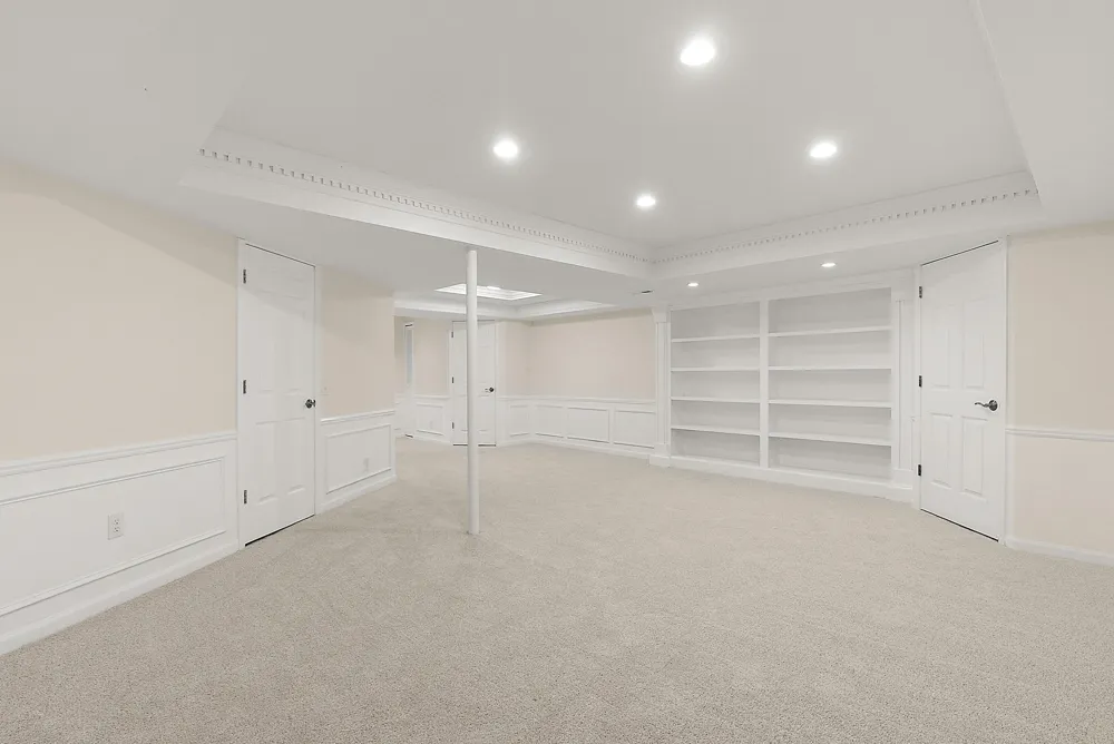 34266 Rhode Island Street Clinton Charter Township, MI 48035
