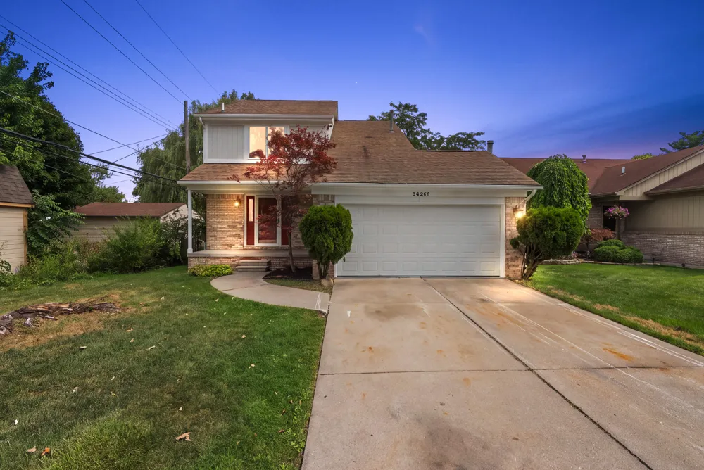 34266 Rhode Island Street Clinton Charter Township, MI 48035