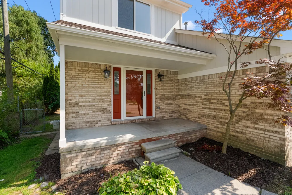 34266 Rhode Island Street Clinton Charter Township, MI 48035