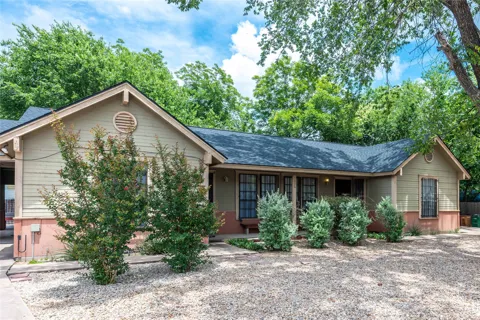 5006 Sara Drive #B