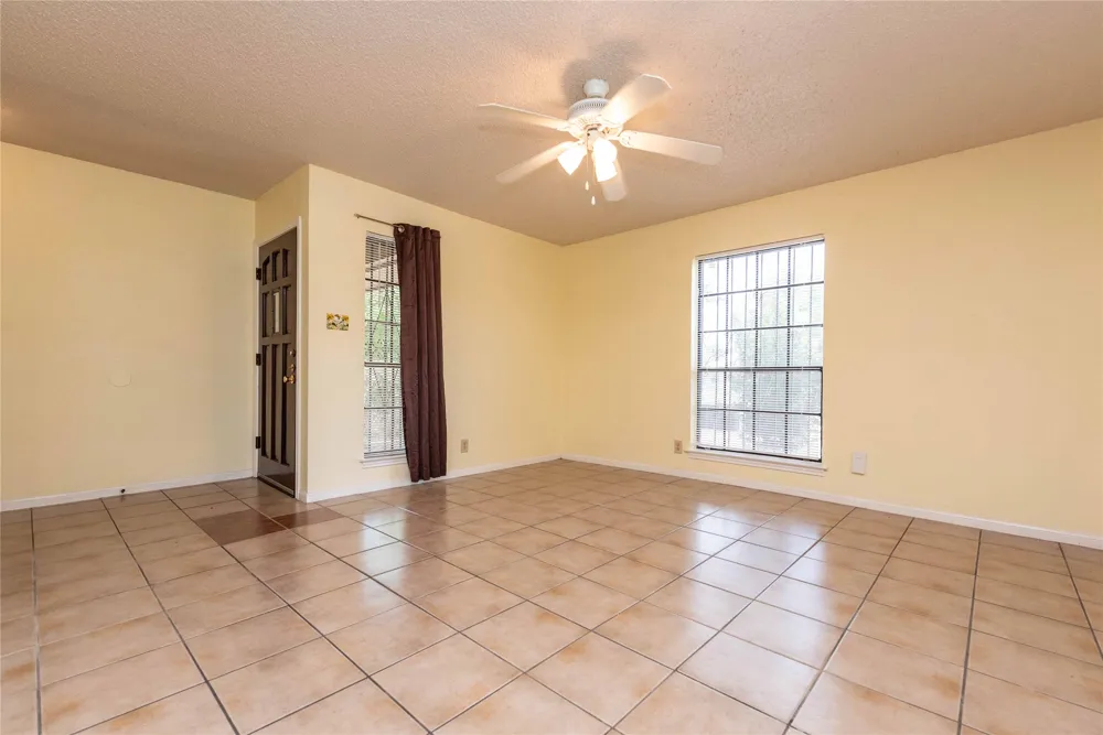 5006 Sara Drive #B Austin, TX 78721