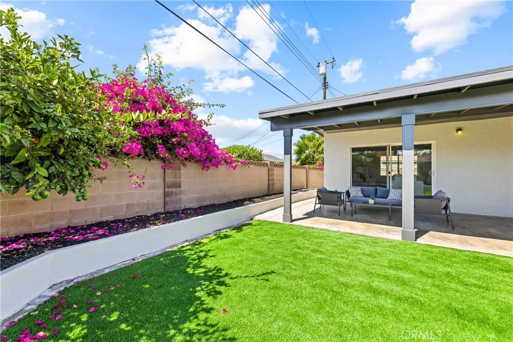5856 Bolivia Buena Park, CA 90620