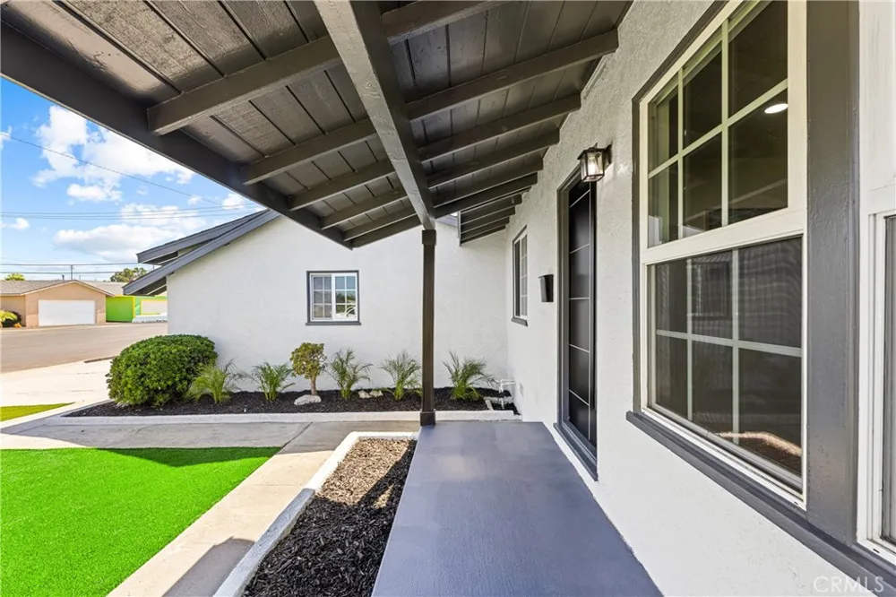 5856 Bolivia Buena Park, CA 90620