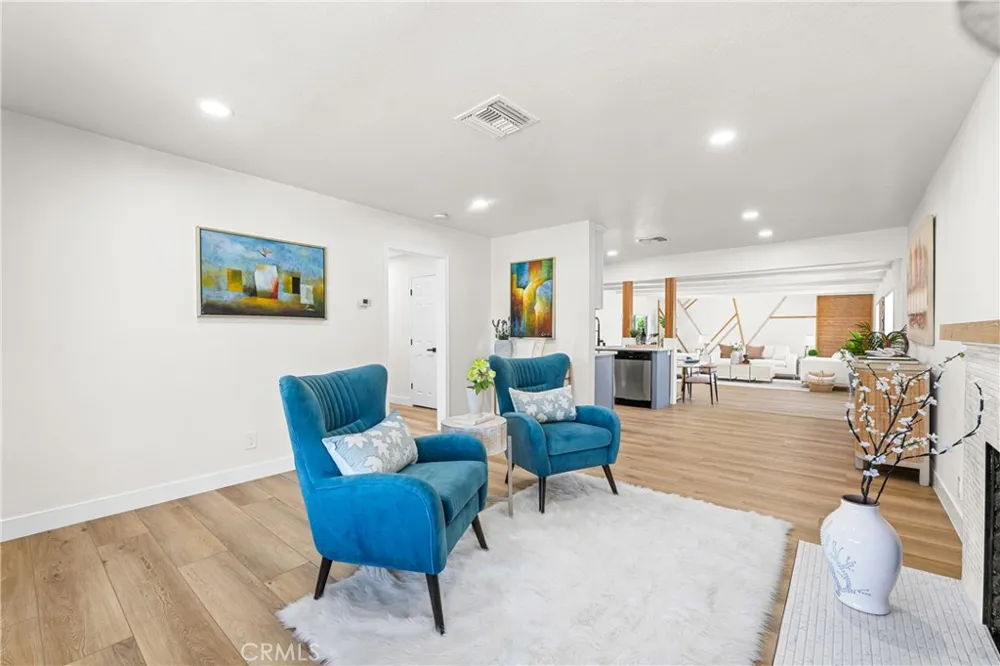 5856 Bolivia Buena Park, CA 90620