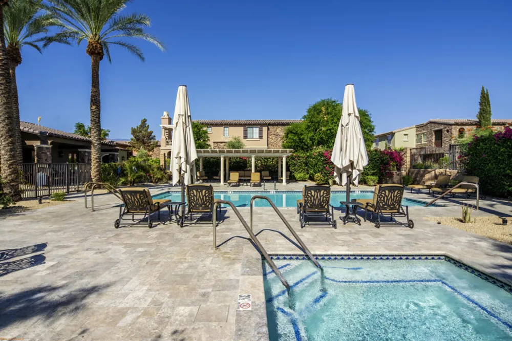 1021 Via Fortuna Palm Desert, CA 92260