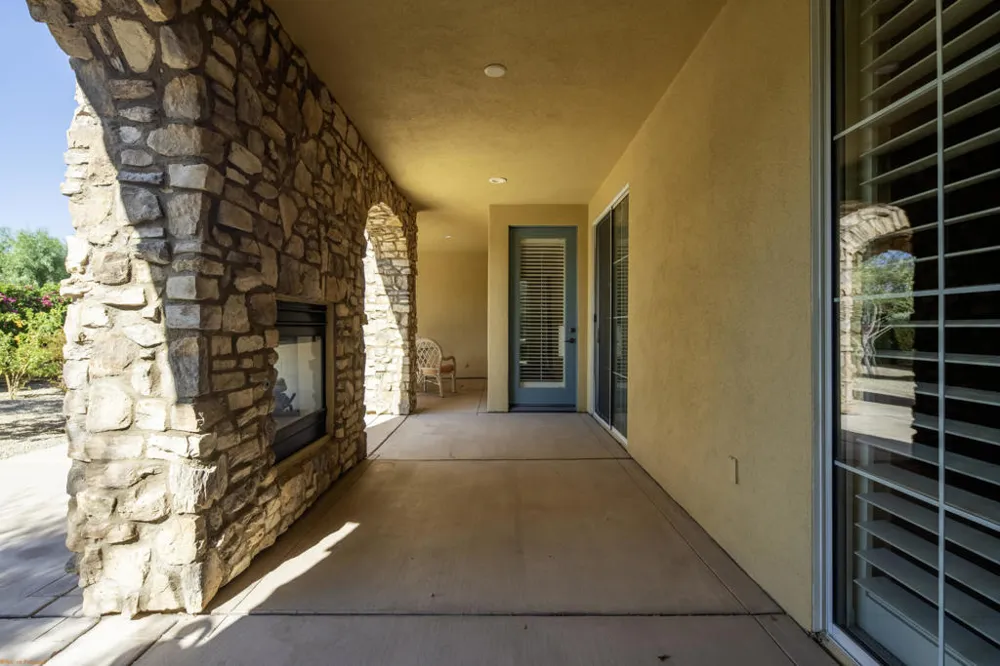 1021 Via Fortuna Palm Desert, CA 92260