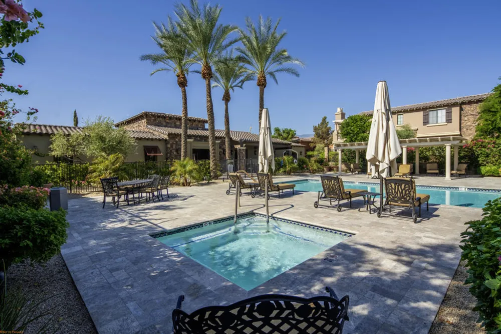1021 Via Fortuna Palm Desert, CA 92260