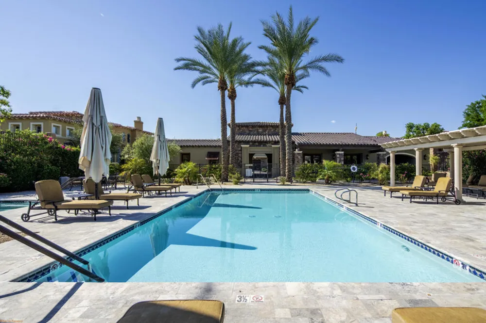 1021 Via Fortuna Palm Desert, CA 92260